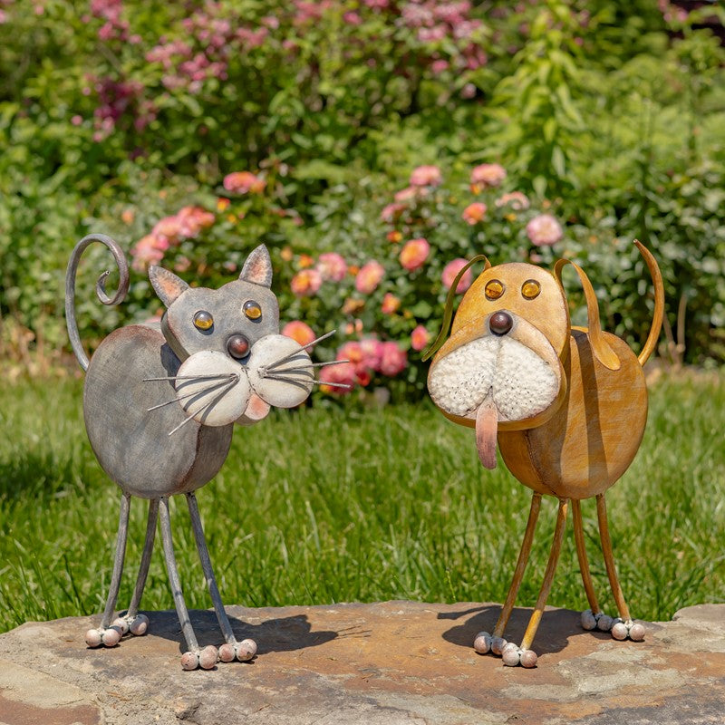 18" TALL HAND PAINTED IRON CAT DECORATION WITH BOBBLEHEAD "STACY"