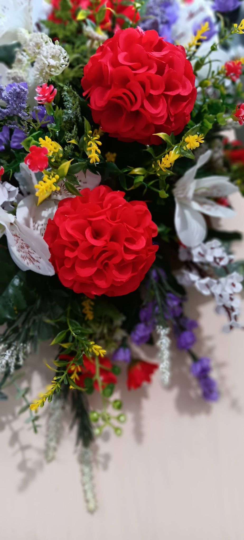 Silk Mixed Table Arrangement