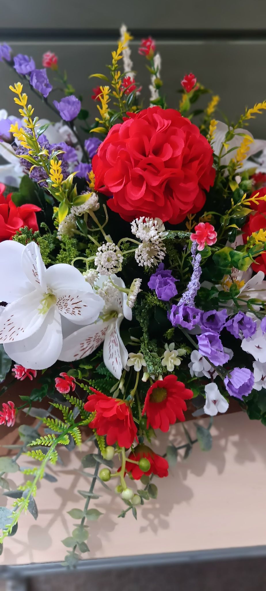 Silk Mixed Table Arrangement